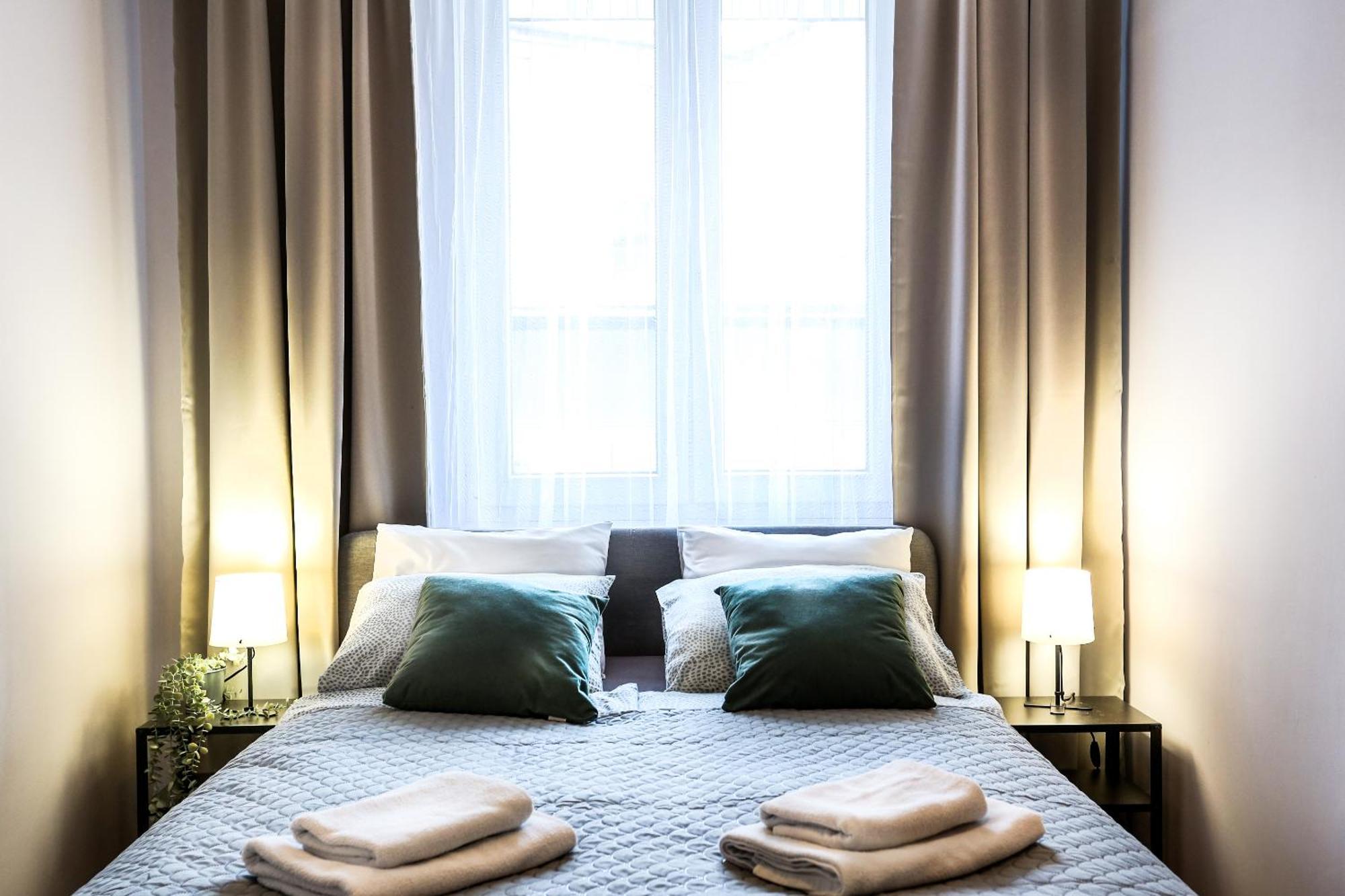 קרקוב Fully-Furnished Apartment With Air Conditioning For Families, Cracow Old Town מראה חיצוני תמונה