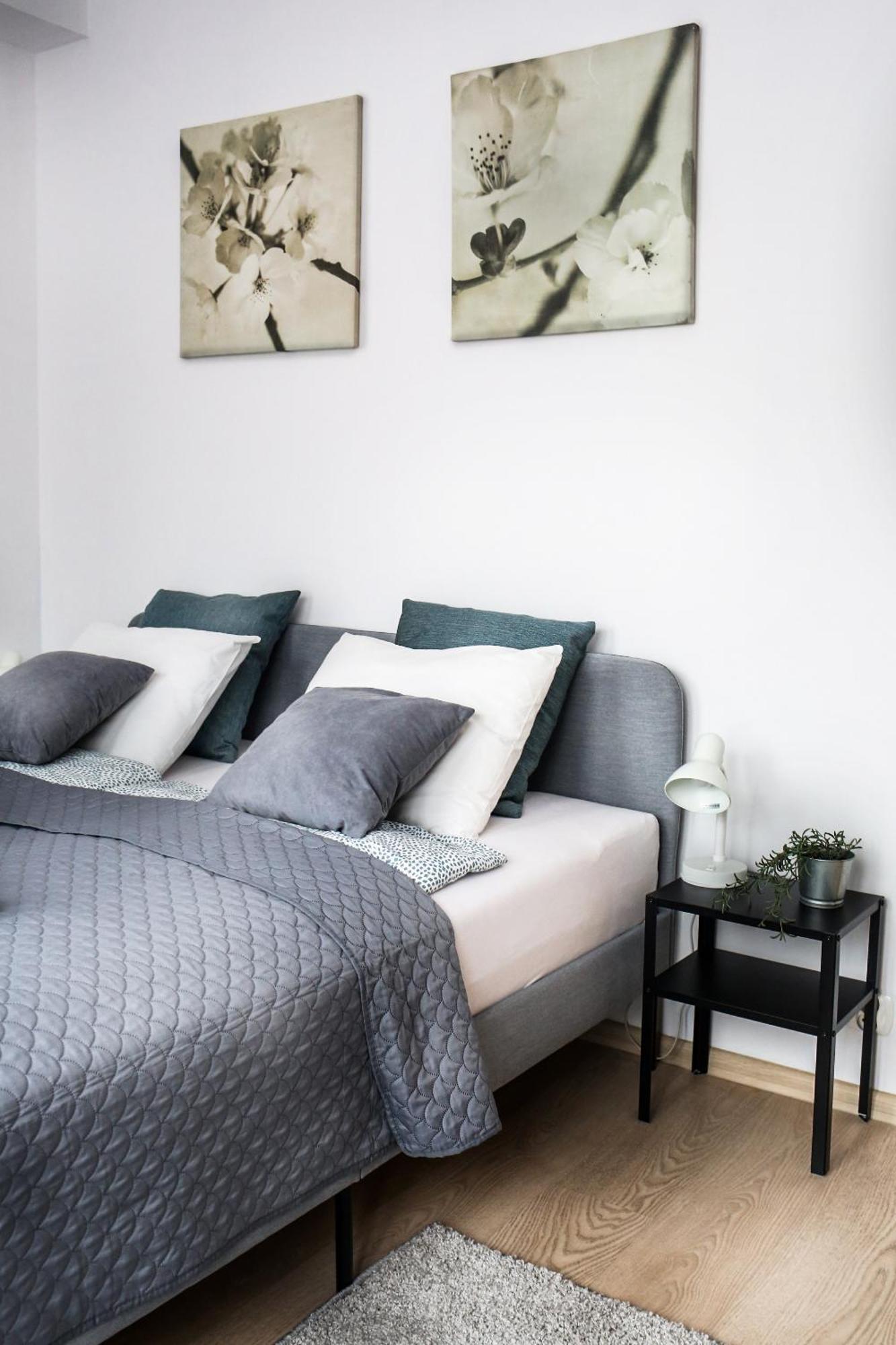 קרקוב Fully-Furnished Apartment With Air Conditioning For Families, Cracow Old Town מראה חיצוני תמונה