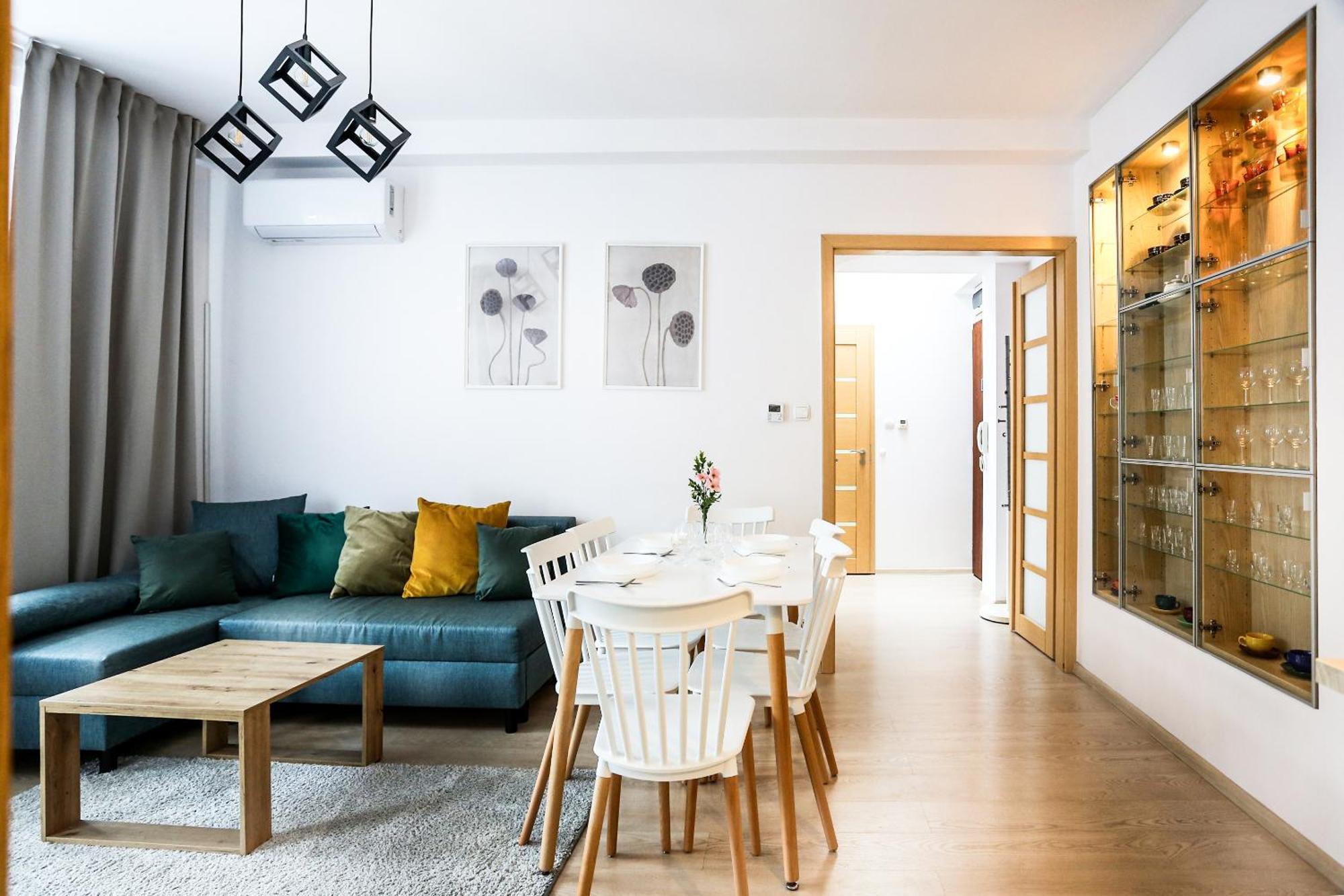 קרקוב Fully-Furnished Apartment With Air Conditioning For Families, Cracow Old Town מראה חיצוני תמונה