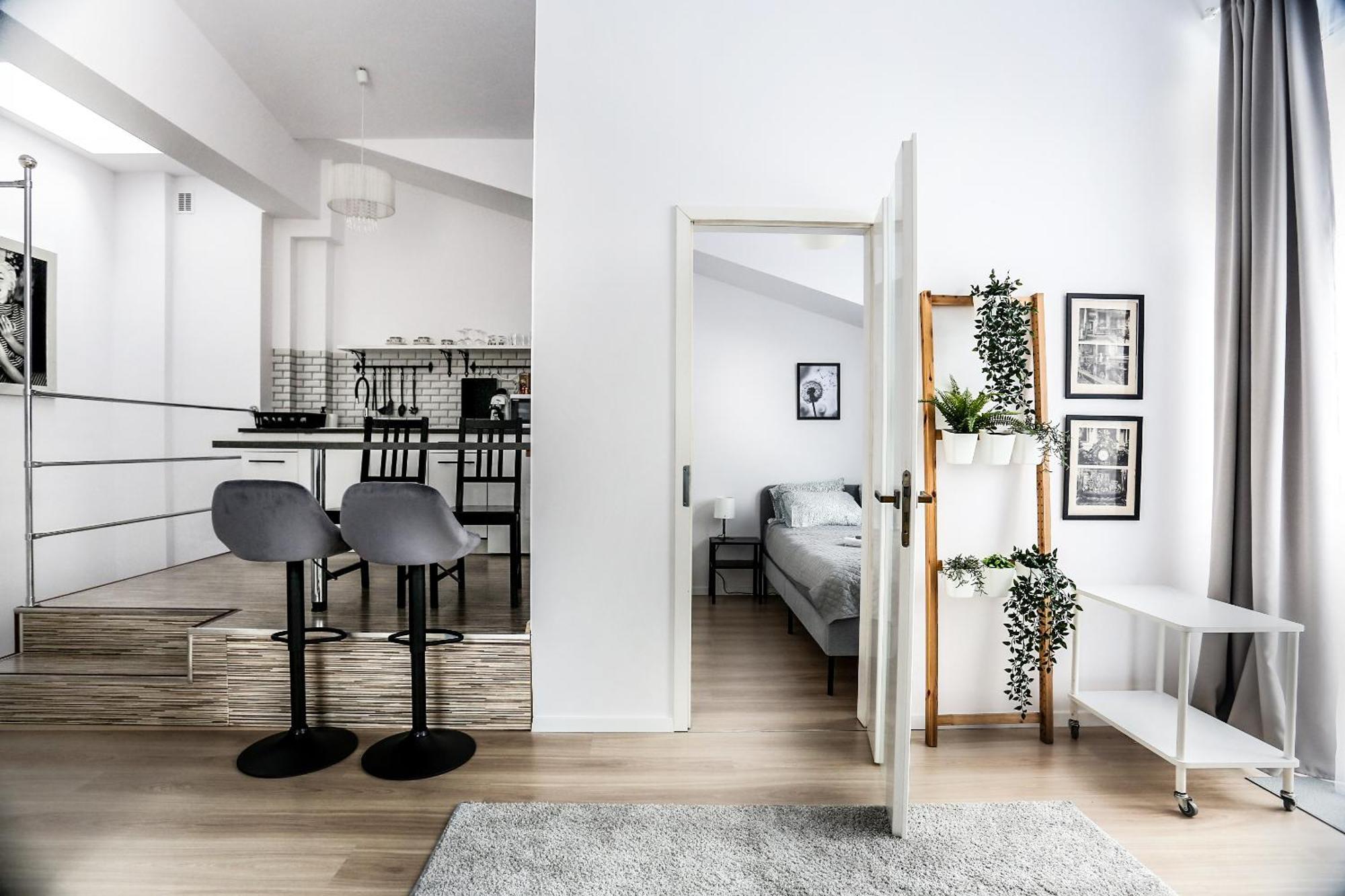 קרקוב Fully-Furnished Apartment With Air Conditioning For Families, Cracow Old Town מראה חיצוני תמונה